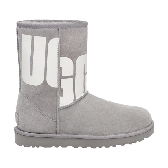 UGG Classic Short II Chopd